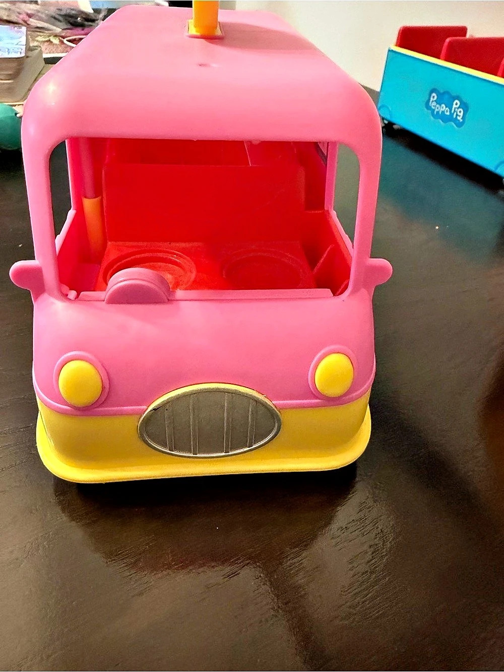Hasbro Peppa Pig Peppa's Adventures Ice Cream Truck